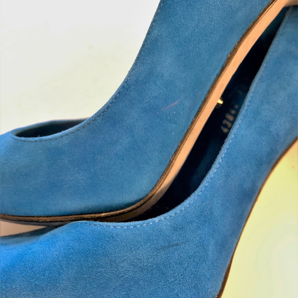 Sergio Rossi Godiva Pump Blue Suede - Picture 3 of 8